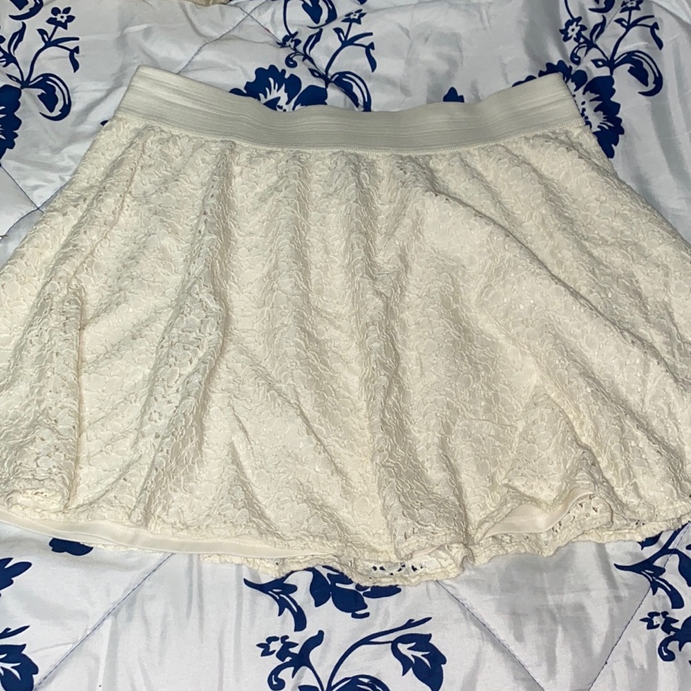White lace mini skirt